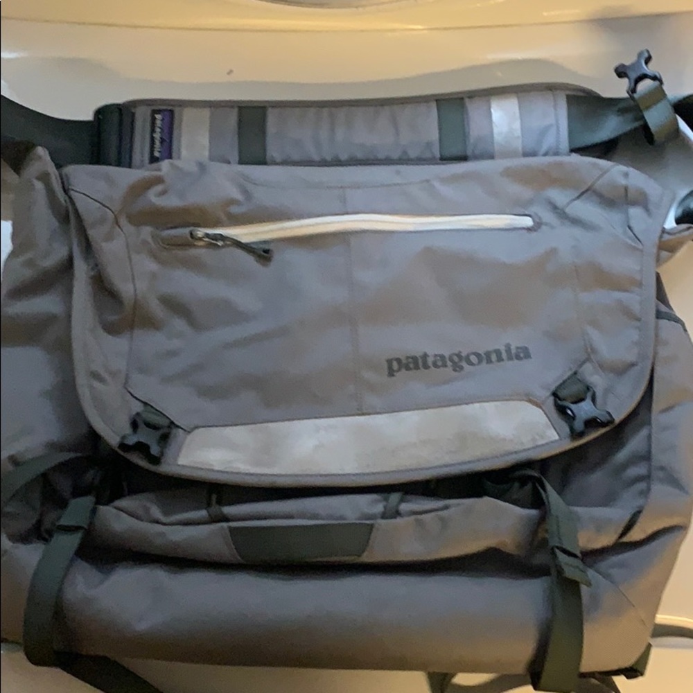 Men’s Patagonia Messenger Bag